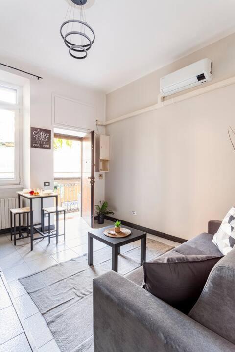 *New Apartment In The Center 밀라노 외부 사진